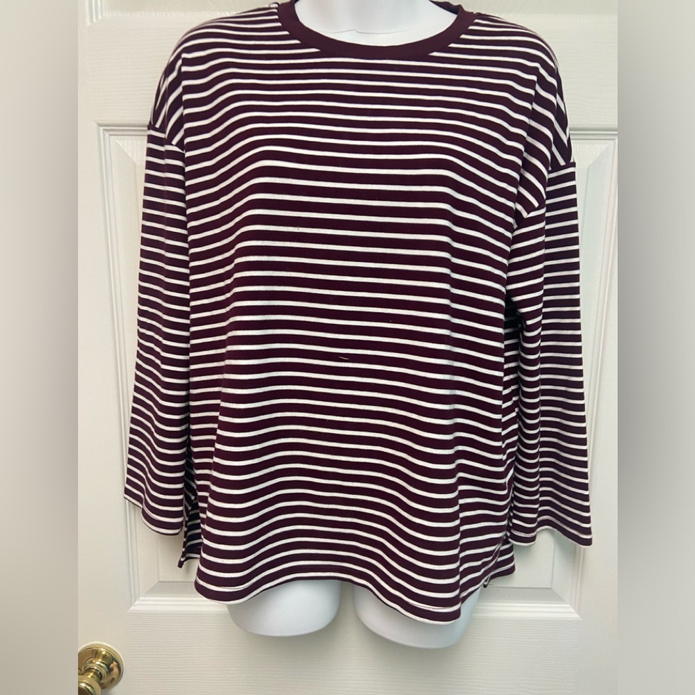 Worn once. VERY Oversized tunic style top